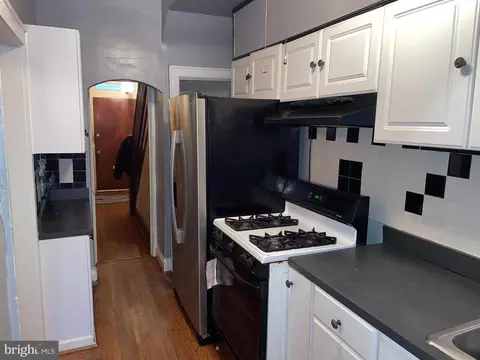 Entry Way - 504 23rd Pl NE, Washington, DC 20002 photo 1 of 2