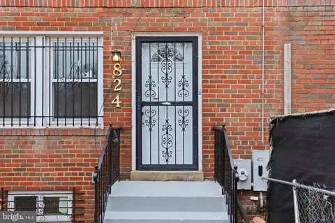 824 20th St NE, Washington, DC 20002