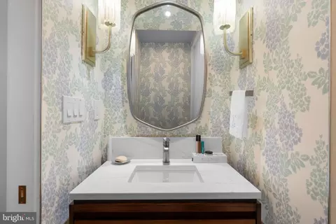 Bath - 3322 Dent Pl NW, Washington, DC 20007 photo 1 of 4