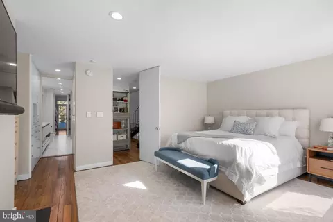 Bedroom - 3322 Dent Pl NW, Washington, DC 20007 photo 3 of 6