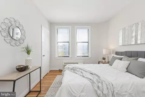 Bedroom - 7 18th St SE #208, Washington, DC 20003 photo 2 of 8