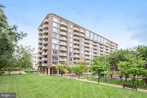 510 N Street St SW #N217, Washington, DC 20024