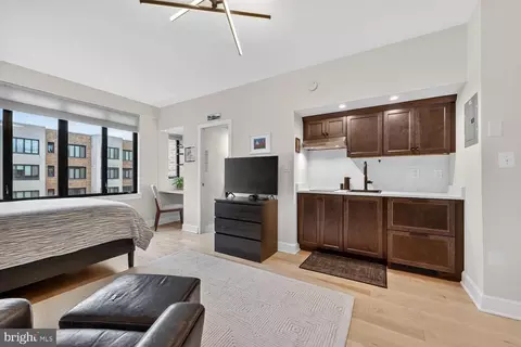 1701 16th St NW #710, Washington, DC 20009 photo 8