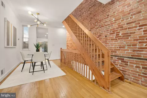 706 L St SE, Washington, DC 20003 photo 6