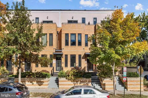 151 V St NW #4, Washington, DC 20001