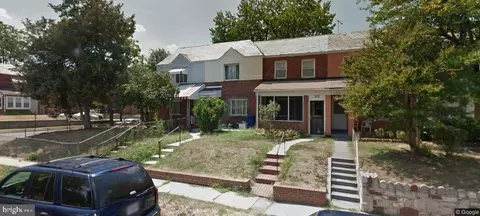 226 34th St NE, Washington, DC 20019
