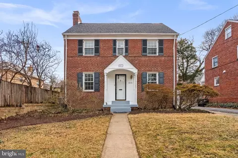 5877 Nebraska Ave NW, Washington, DC 20015