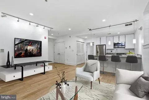 2818 Connecticut Ave NW #5, Washington, DC 20008