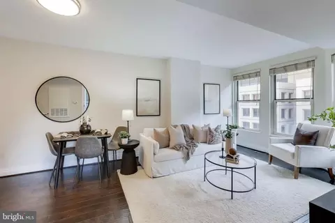 915 E Street St NW #1013, Washington, DC 20004