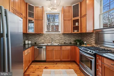Kitchen - 37 17th St SE, Washington, DC 20003 photo 3 of 3