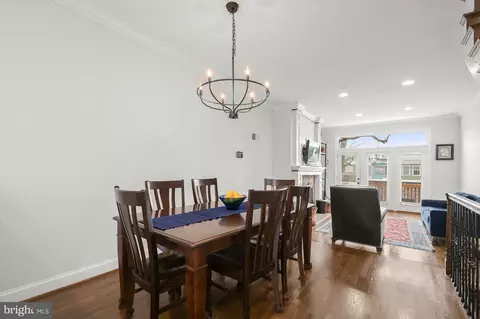 Dining - 237 10th St SE, Washington, DC 20003 photo 1 of 2