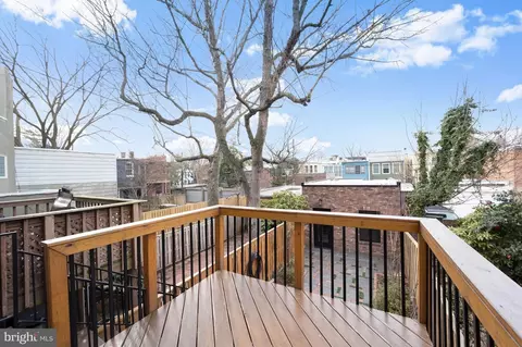 Exterior - 237 10th St SE, Washington, DC 20003 photo 4 of 12