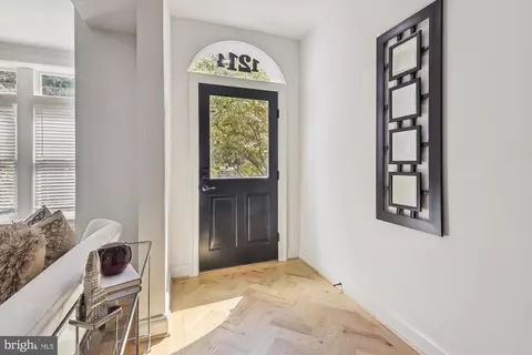 1214 E Capitol St NE, Washington, DC 20002 photo 25