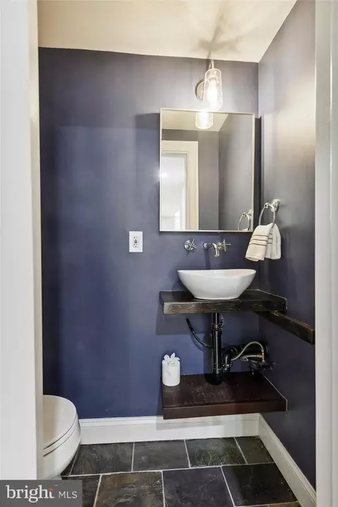1214 E Capitol St NE, Washington, DC 20002 photo 32