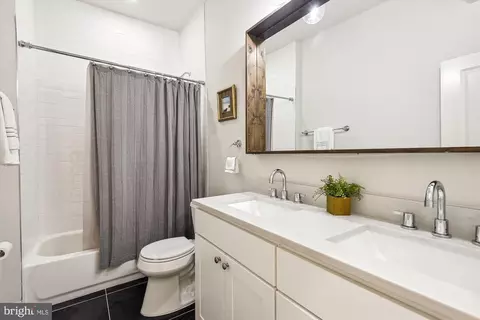 1214 E Capitol St NE, Washington, DC 20002 photo 33