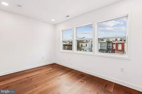 218 15th St NE, Washington, DC 20002 photo 25