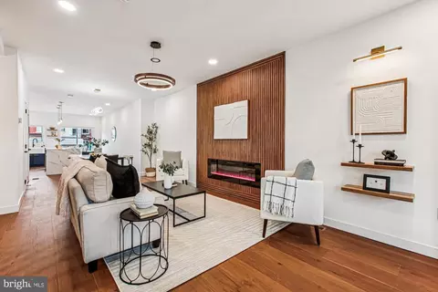 218 15th St NE, Washington, DC 20002 photo 6
