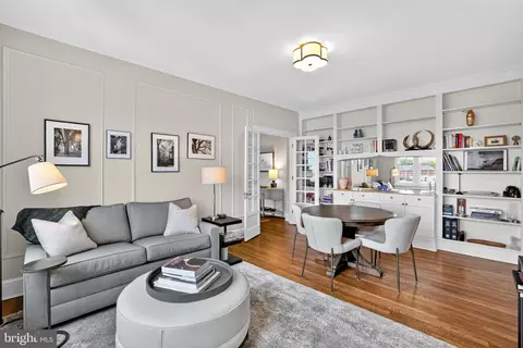 1661 Crescent Pl NW #604, Washington, DC 20009