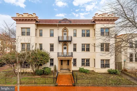 500 9th St SE, Washington, DC 20003
