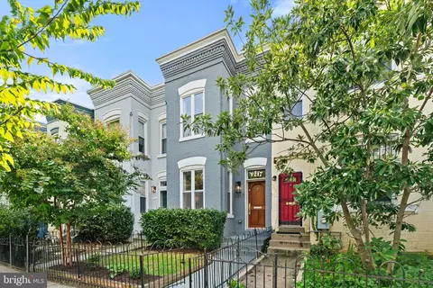 1217 I St NE, Washington, DC 20002