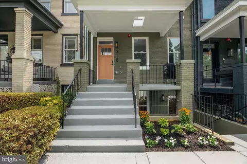 318 Webster St NW #PH, Washington, DC 20011