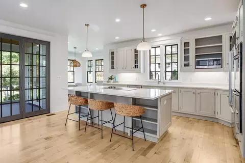 3417 Quesada St NW, Washington, DC 20015