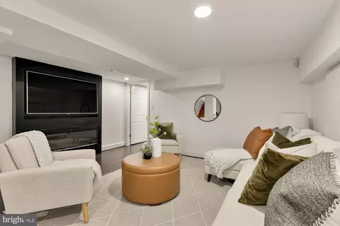10 Bryant St NE, Washington, DC 20002 photo 43