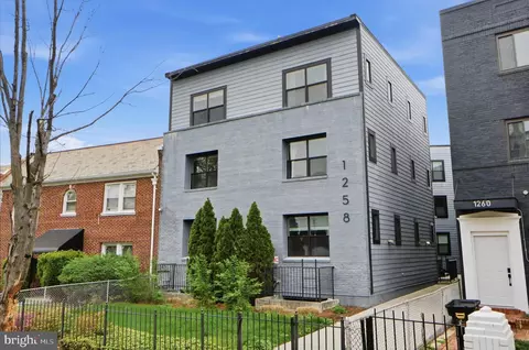 1258 Holbrook Ter NE #5, Washington, DC 20002