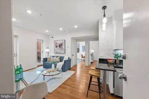 660 Morton Pl NE #5, Washington, DC 20002