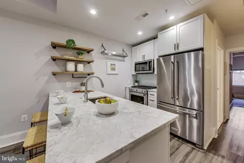819 D St NE #7, Washington, DC 20002