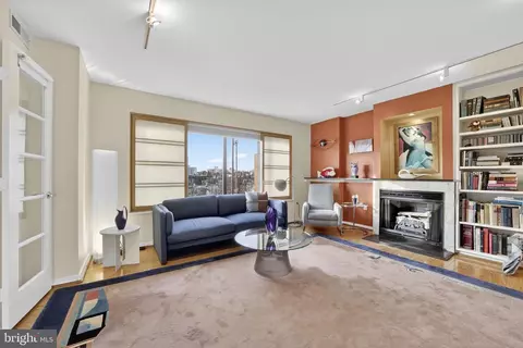 1520 16th St NW UNIT 504, Washington, DC 20036