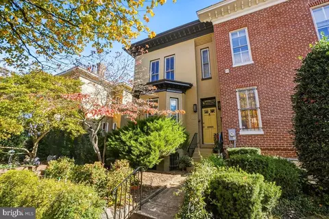 101 6th St NE, Washington, DC 20002