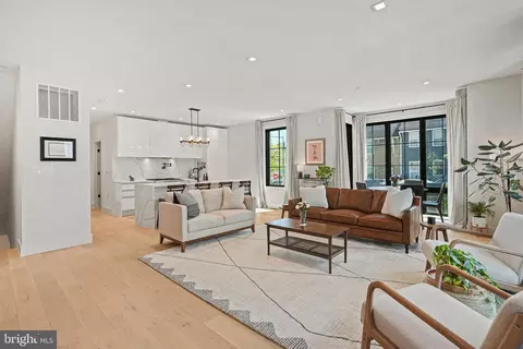 2100 4th St NE #1, Washington, DC 20002