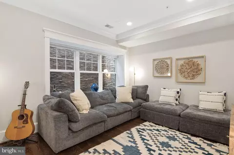 1921 35th Pl NW #2, Washington, DC 20007 photo 25