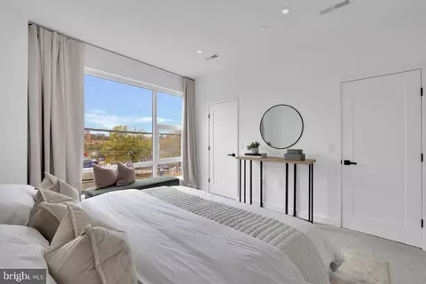 2451 Shannon Pl SE, Washington, DC 20020 photo 12