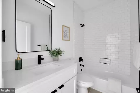 2451 Shannon Pl SE, Washington, DC 20020 photo 16
