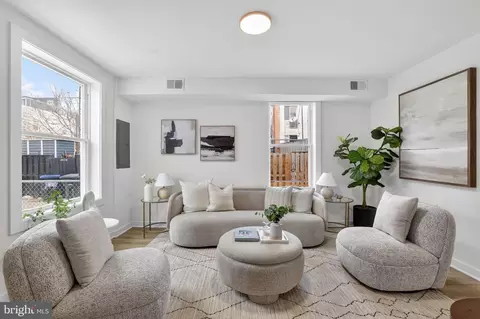 Living - 777 18th St NE, Washington, DC 20002 photo 1 of 1