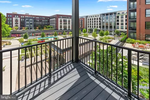 7175 12th St NW #314, Washington, DC 20011