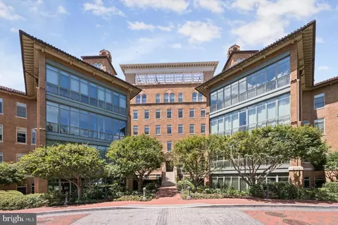 2425 L St NW #303, Washington, DC 20037