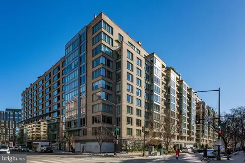 1155 23rd St NW #6C, Washington, DC 20037