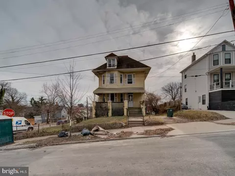 2015 Douglas St NE, Washington, DC 20018
