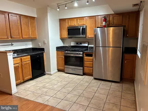 4110 Ames St NE #102, Washington, DC 20019