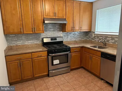 3319 6th St SE, Washington, DC 20032