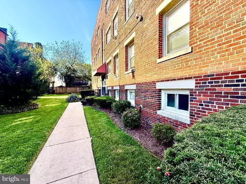 Exterior - 5111 Ayers Pl SE, Washington, DC 20019 photo 1 of 2
