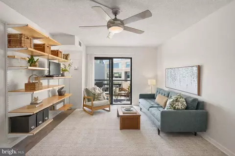 2111 Wisconsin Ave NW #606, Washington, DC 20007