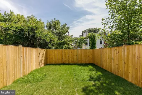 428 Manor Pl NW #1, Washington, DC 20010
