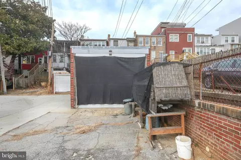 222 Upshur St NW, Washington, DC 20011 photo 20