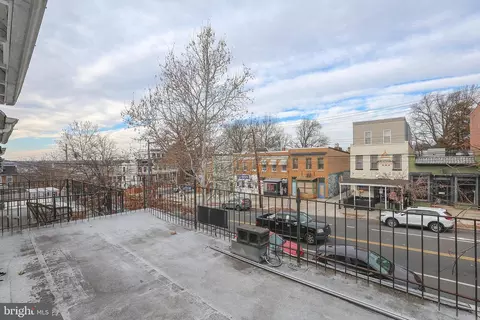 222 Upshur St NW, Washington, DC 20011 photo 28