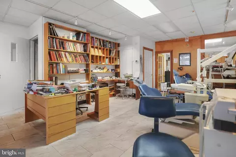 222 Upshur St NW, Washington, DC 20011 photo 43