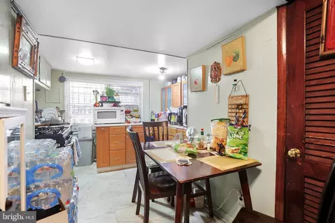 222 Upshur St NW, Washington, DC 20011 photo 14